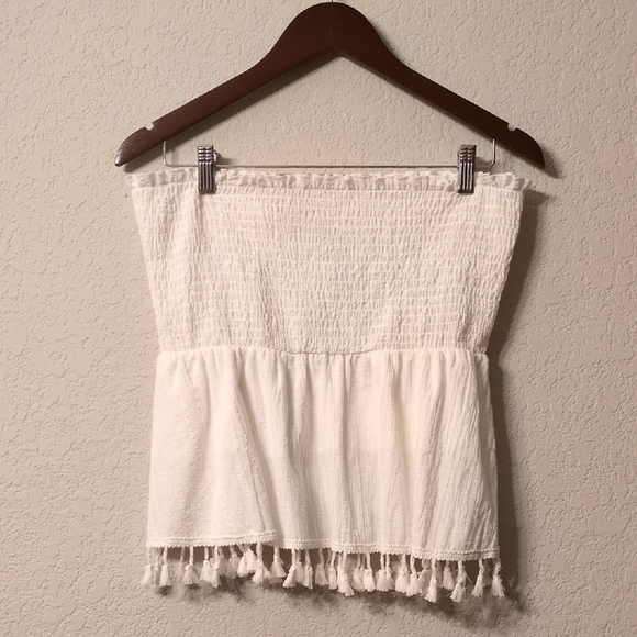 Davi & Dani White Smocked Tassel Tube Top- White-Medium NWT - Picture 1 of 4